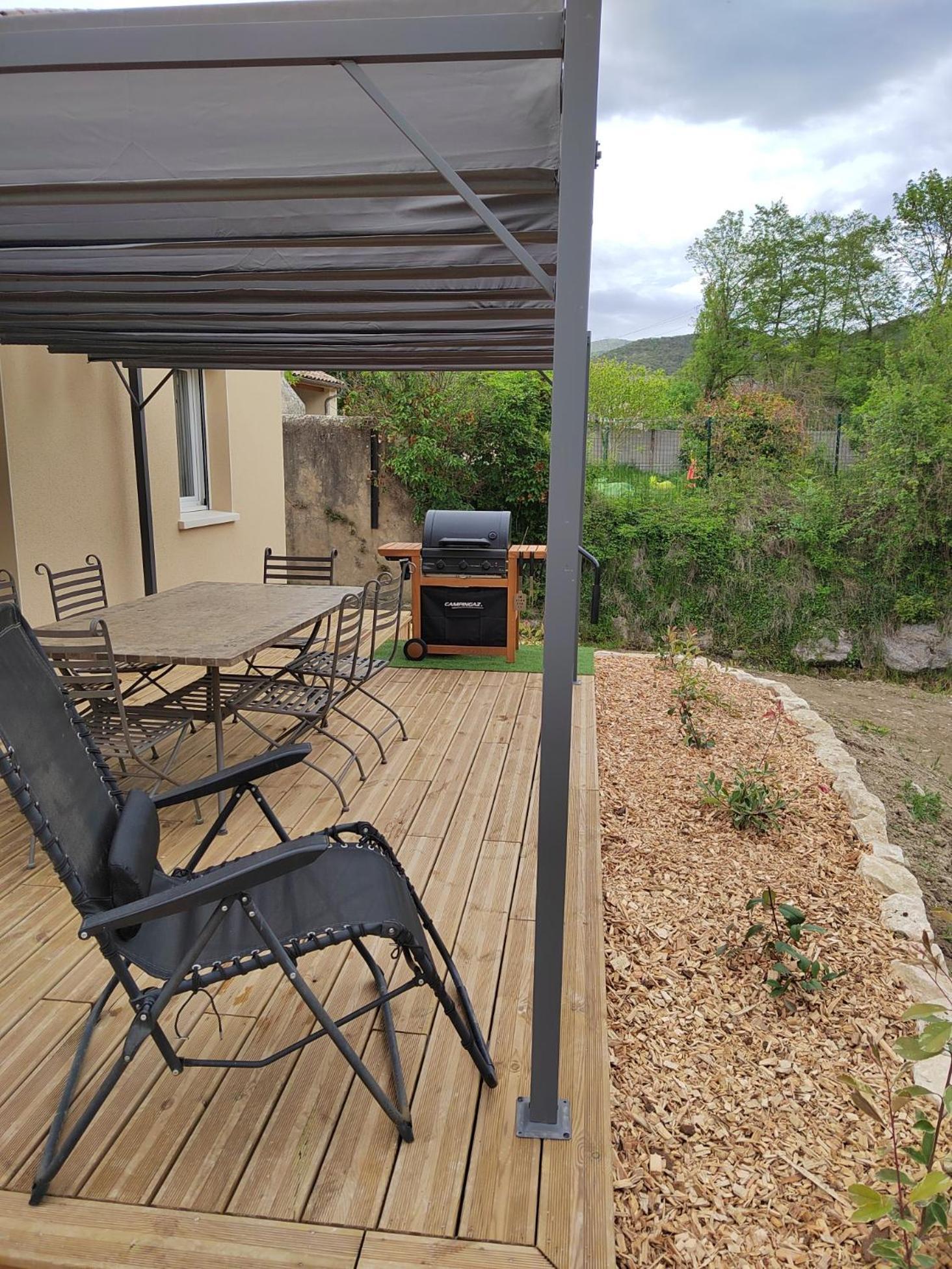 Gite Le Chaudron 1 A 7Pers Avec Piscine Montclar-sur-Gervanne Exterior foto