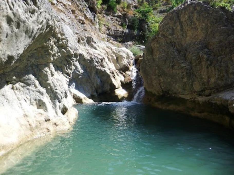 Gite Le Chaudron 1 A 7Pers Avec Piscine Montclar-sur-Gervanne Exterior foto